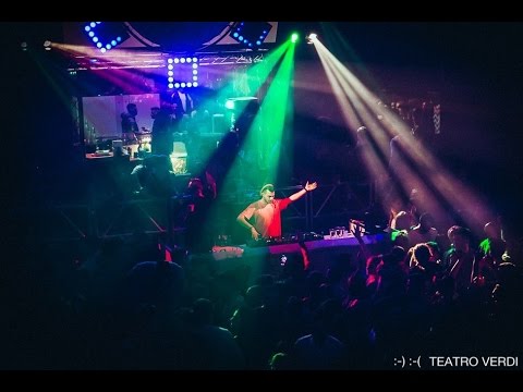 4NEENO live set Teatro Verdi Cesena winter 2016