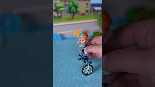 Conta as Rodas de Veículos com o Blippi! 🚲🚜🚌 #shorts #blippi #veículos