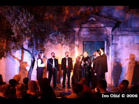 Klapa Opuzen - Zemlja dide mog