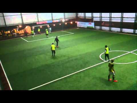 VIP Halı Saha 11.12.2015 23:00 - akillisaha.com