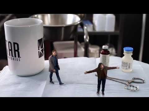 The Flash 4x12 Cisco and Ralph get shrunk  || scene