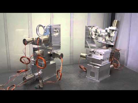 Vacuum Positioning Stages (5-axis system)