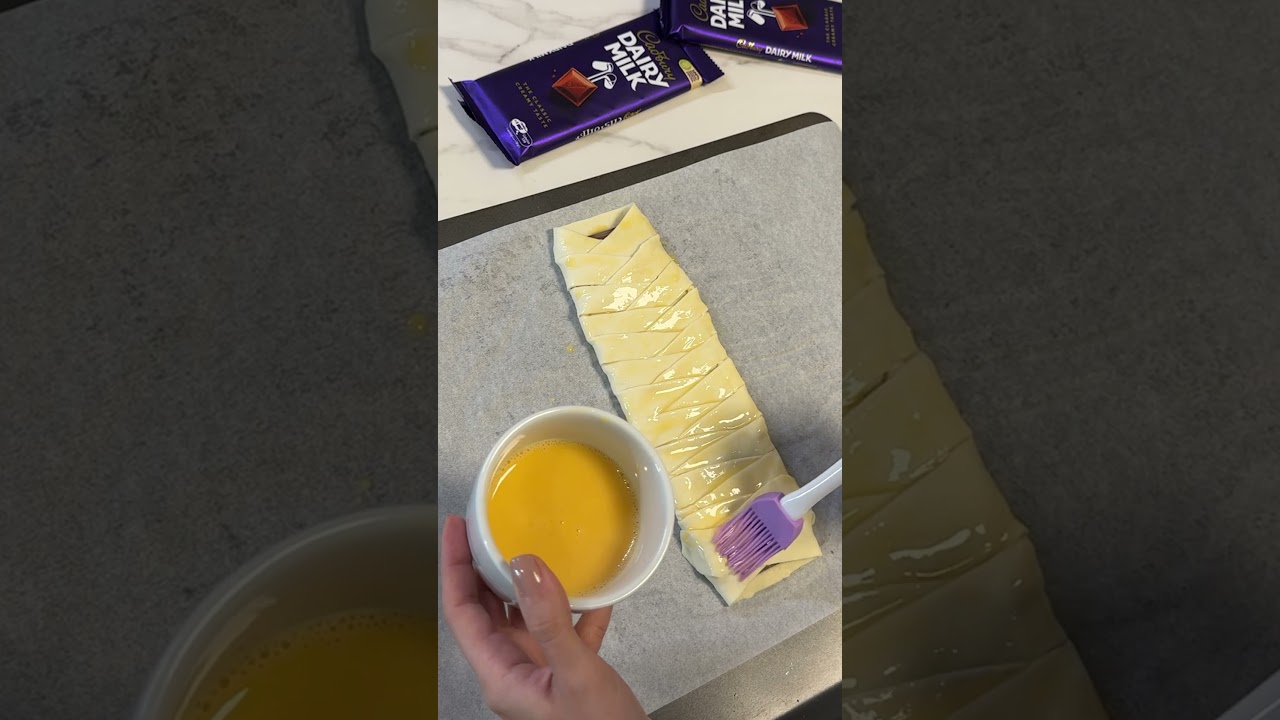 Cadbury Puff Pastry - probably the easiest recipe so far! #Cadbury #CadburyDairyMilk #chocolate