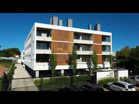 Video de YouTube - Venta apartamento tres dormitorios, DOBLE GARAGE, terraza con parrillero - Carrasco