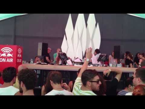 Ricardo Villalobos b2b Raresh @ Sunwaves 14 (3)