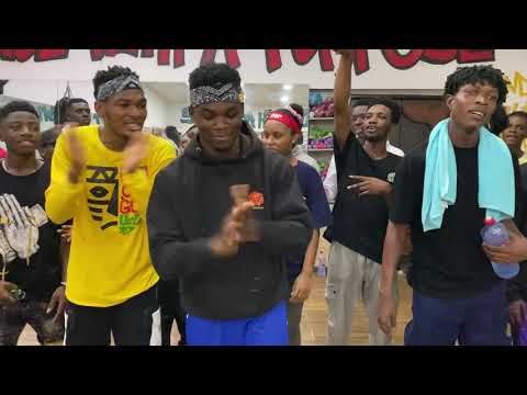 A-Star x MC EMMM - Mata Dance Video By Champion Rolie At The Dwpacademy Dance Class