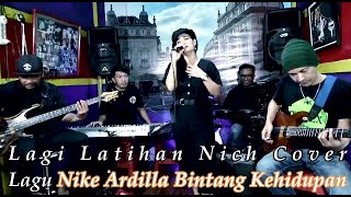 Download lagu Reny Silwy Lagi Latihan Nih || Cover Bintang Kehidupan Nike Ardilla mp3