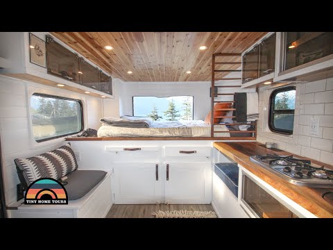 DIY 4x4 Ambulance Build For $13k - Better Than Most Campervan Tiny Houses