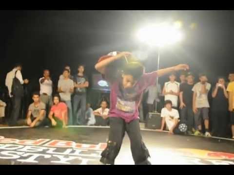 Bboy Taha at Redbull Street Style 2012