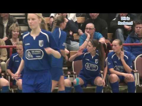 finale v.v. Nieuw Roden vr1 - JVO Oostenburg vr1 Leekstervoetbalgala 2017
