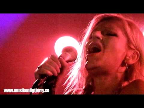 Kajsa Grytt - Tant Strul Dunkar varmt @ Debaser Slussen Stockholm