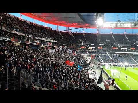 noch 45 Minuten bis BARCA: ale, ale, ale forza SGE Eurobbbbabogaaaal in diesem Jahr