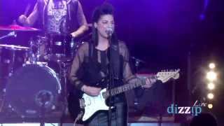 LIVE "I must leave you" de Lucie Azard