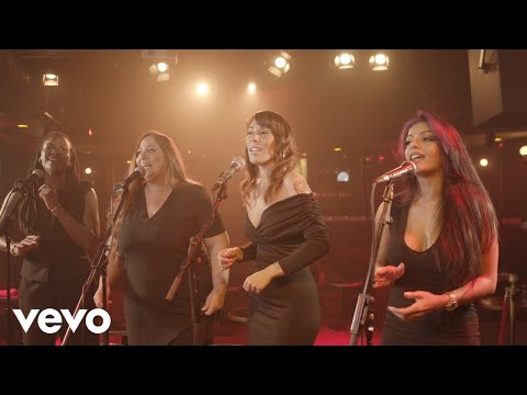 Alba Moreno, Montse Cortes, Alana Sinkëy, Miryam Latrece - Lágrimas Negras (Videoclip)