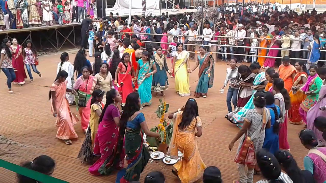 Delhi stage program 2017 Singer Kavi Kishan ,Rupa