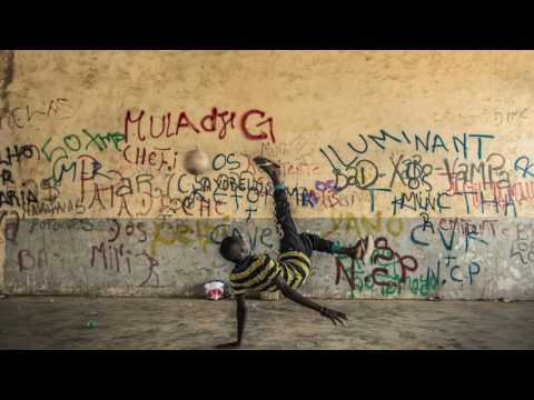 Percy-B, Shuffle Muzik ft. Senzo - Chomi (DJ Kwena Remix)