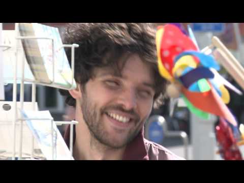 The Laughing King behind the scenes