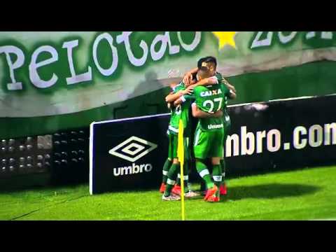 Gol de Chapecoense 1 x 0 Internacional Campeonato Brasileiro 19/11/2015