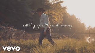 Clay Walker - Catching Up With An Ol&#39; Memory (Official Lyric Video)