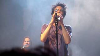 Train - When I Look To The Sky (live @ Enmore) 2010 HD acapella