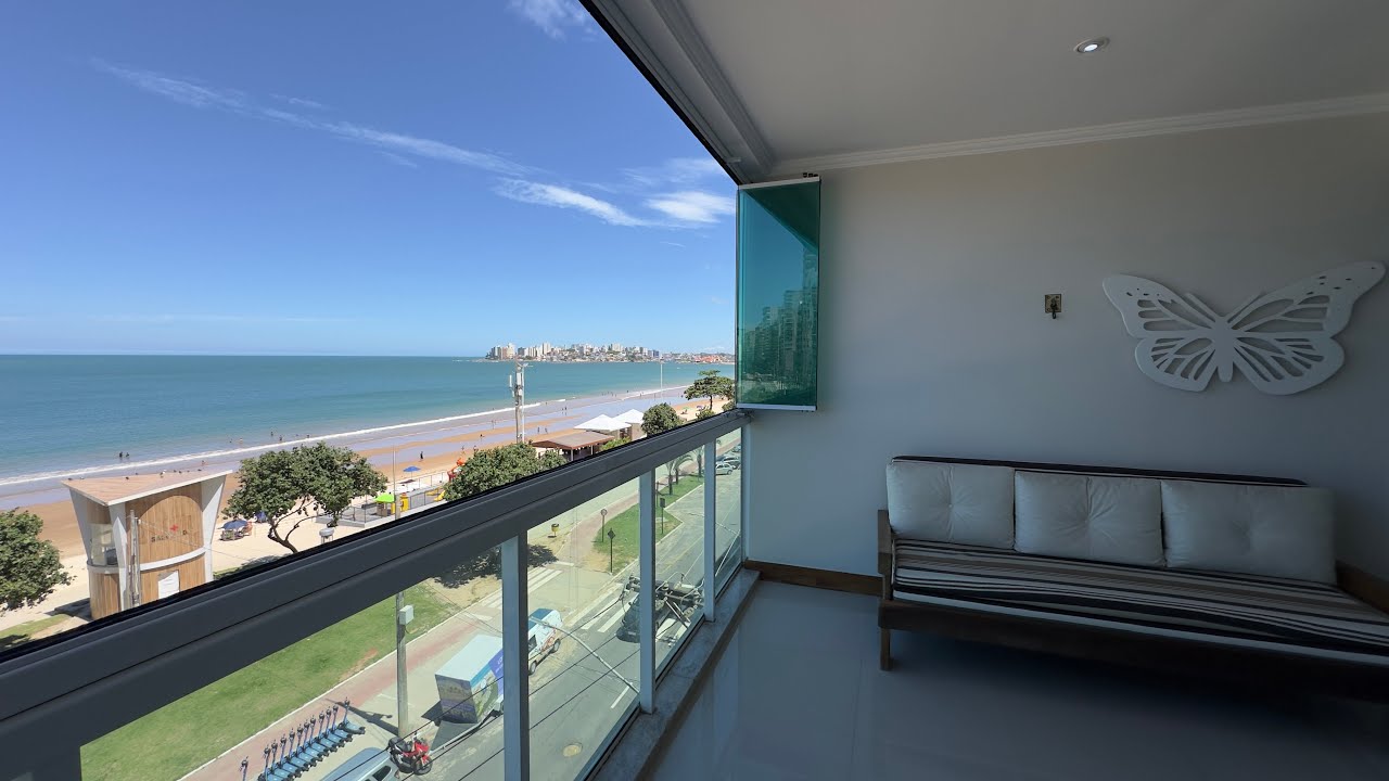 Frente para o mar na Beira Mar mobiliado e com 2 vagas