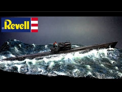 Revell Vokiečių povandeninis laivas Type VII C/41 dovanų rinkinys 1/350 (65154) video