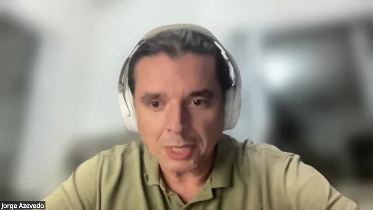 Board Series - Claudenir Brito