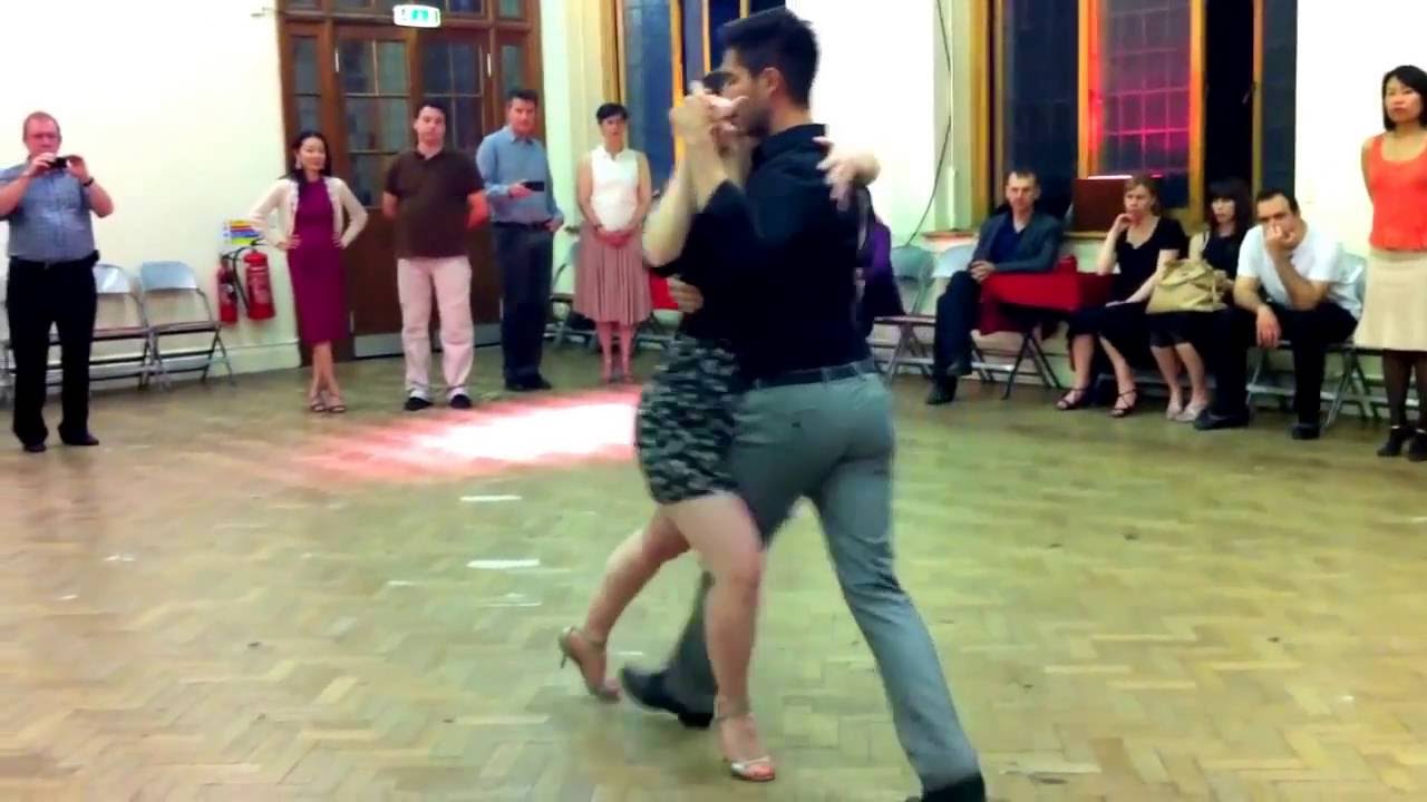 Video thumbnail for Dante Sanchez and Inés Muzzopappa - La Madrugada - D'Arienzo