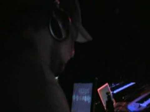 waxolutionists live feat. chrisfader & twintowas  nr.2