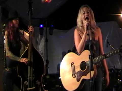 Angie Stevens & the Beautiful Wreck - Bobby McGee & Unknown