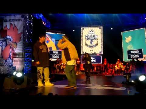 DIDIER vs GINOLA   - octavos de final - Red Bull Batalla de los Gallos Perú 2015