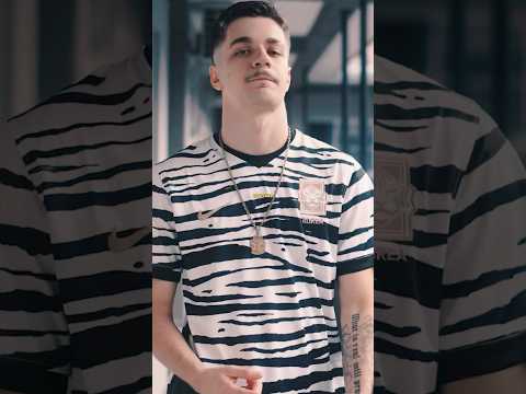 He attacked another rapper in the song #aklipe44 #trapbr #rapnacional #japa