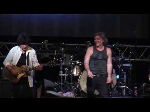 RÉVÉSZ ZÁVODI PIRAMIS ÉVEK -- SZABADNAK SZÜLETTEM