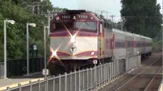 preview picture of video 'Leominster: MBTA Commuter Trains, 1058 Outbound, 1002 Inbound @ Leominster Station'