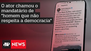 Bolsonaro rebate crítica do ator de ‘Hulk’ e se compara ao Capitão América