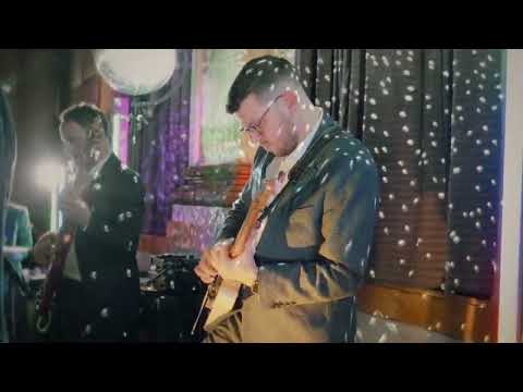 Live Wedding Band Hire in Surrey - The Collection