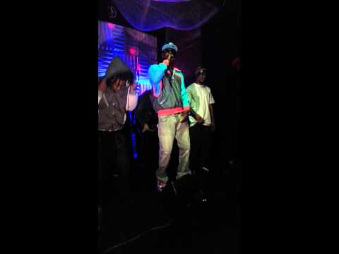 Harvey Fway - King Me live