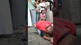 Download lagu Anak Kecil Kesurupan Bangbung Hideung mp3