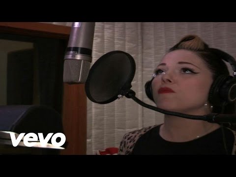 Video thumbnail for I’m Lookin’ for Someone to Love