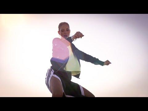 Sis Elo: TIME’S UP feat. Sista Carmen (prod. by Flavour Production)