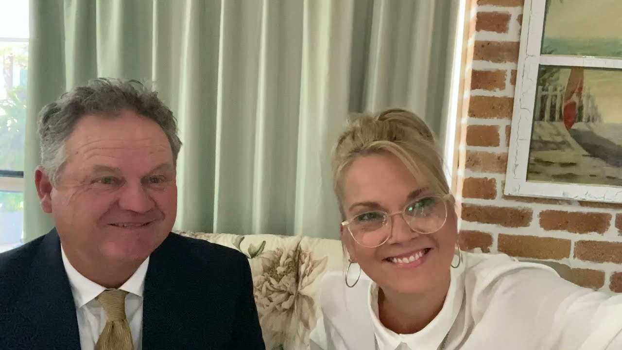 Sellers tip by Jennine. Help the buyer to see your home in a fresh way.