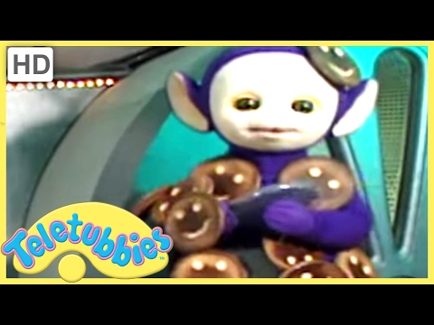 Teletubbies | Feeding the Chickens | 118 | Videos For Kids