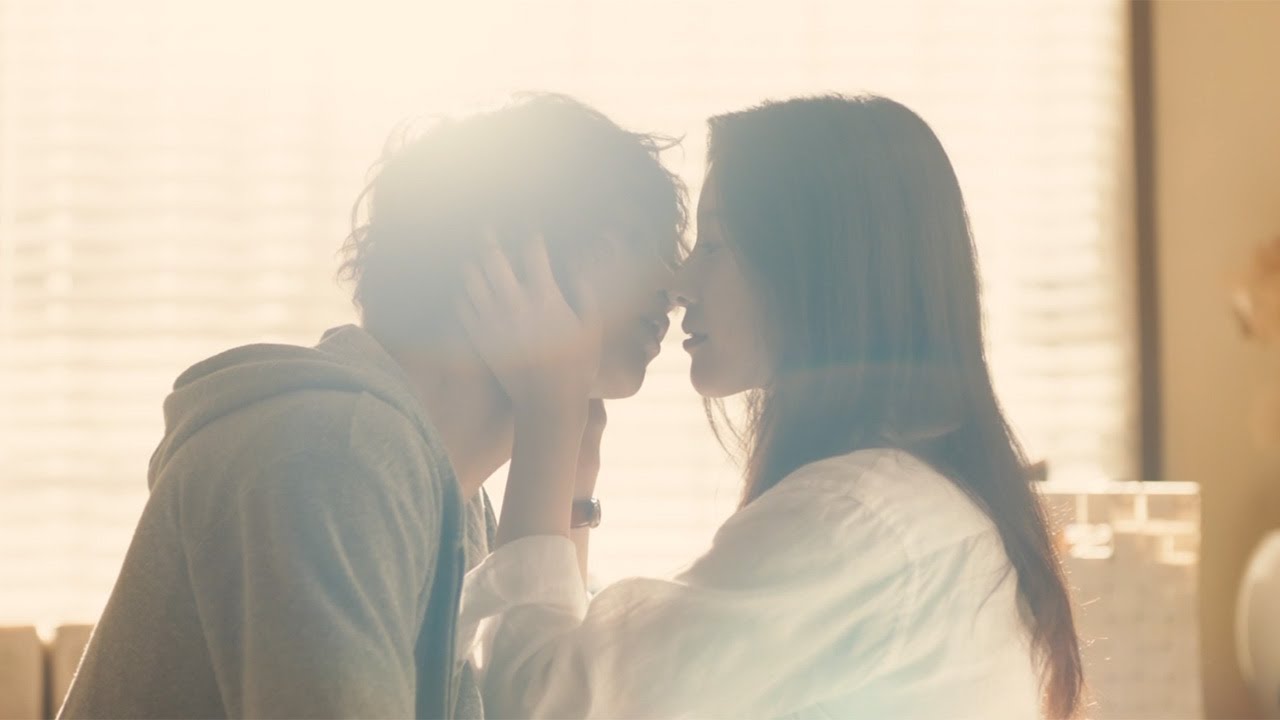 きみの瞳が問いかけている