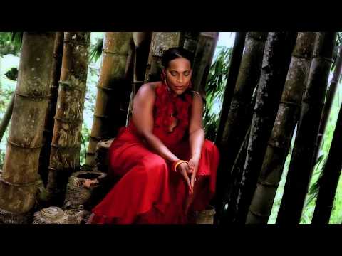 Gessy Nataly - Il est trop tard (2013)