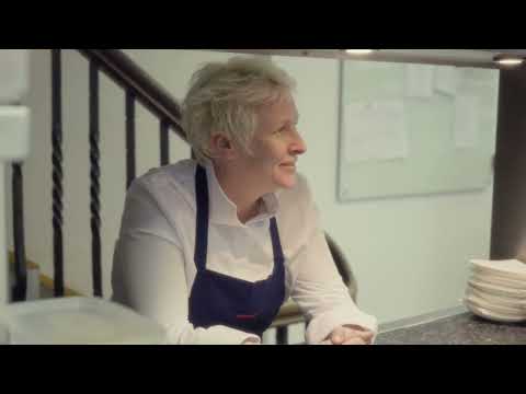 SUSSEX SHOWCASE: DAY 2 | Gravetye Manor in East Grinstead