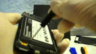 DIY How to Remove Battery On Droid Razr XT912