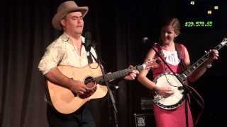 Pete Denahy & Taylor Pfeiffer - Duelin' Banjo
