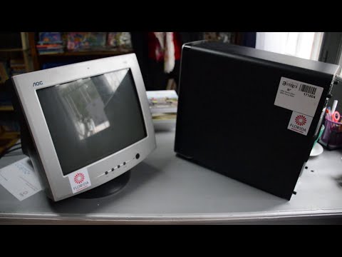 Entrega de material Informático a Biblioteca de Mendoza Grande