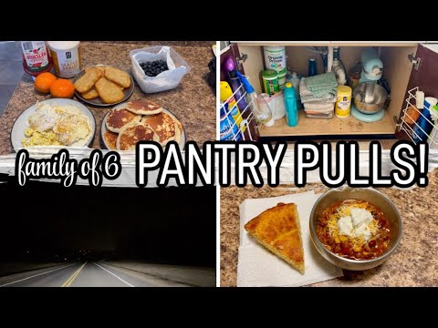 PANTRY & FREEZER EATS! || CHILI & CORNBREAD!