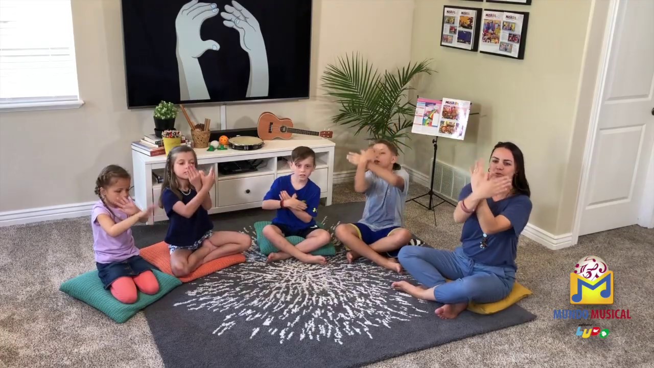 COM AS MINHAS MÃOS - BRINCADEIRA MUSICAL